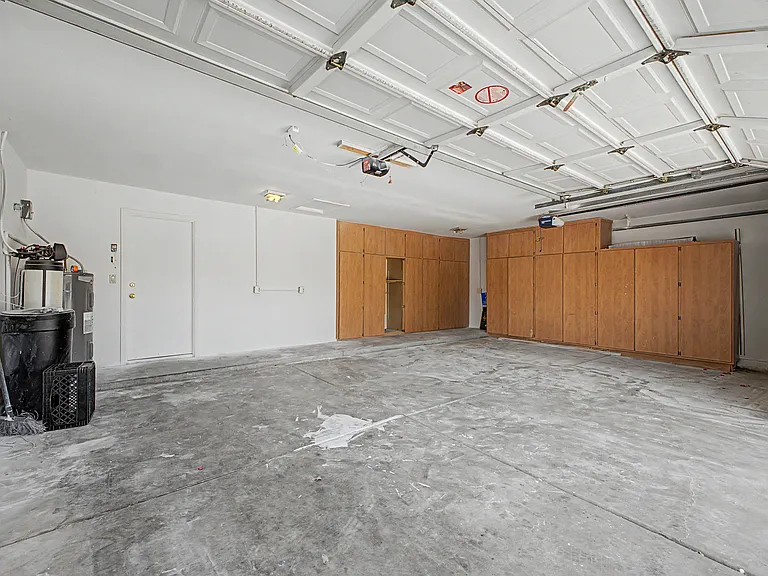 3103 N Meadow Ln — Photo 44