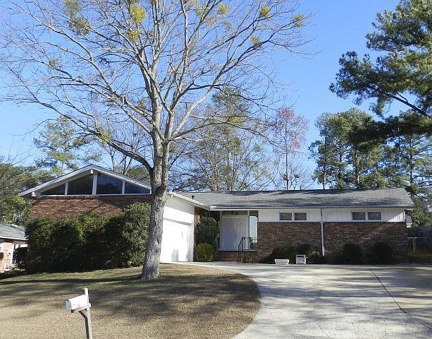 1st image of 288 Hillwood St