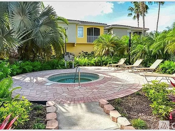 3rd image of 5601 Bentgrass Dr #10301