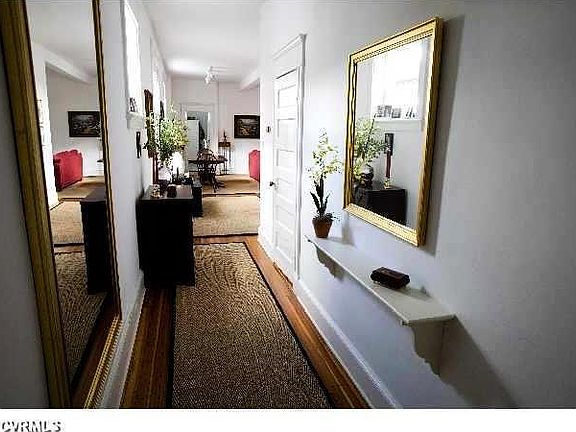 2nd image of 2622 Park Ave
