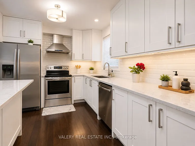 45 Hansen Rd N #20 — Photo 10
