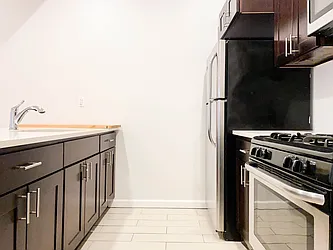 Rented by RealTegrity NY LLC