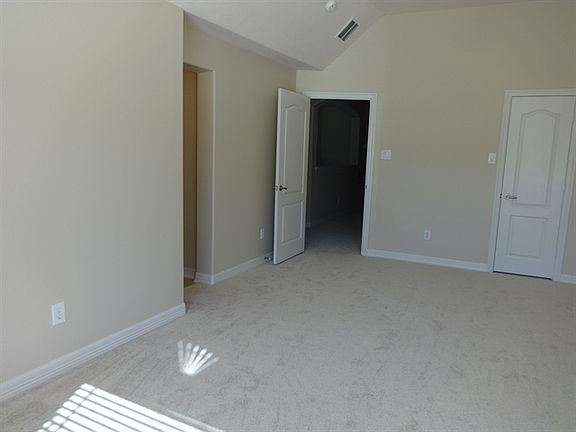 4th image of 11 Bees Creek Knl #9