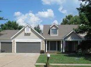 16736 Newbury Xing, Florissant, MO 63034