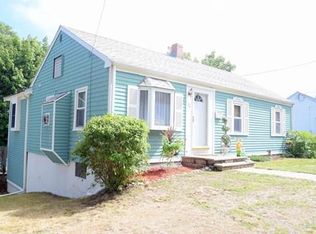 34 Oak Hill Rd, Weymouth, MA 02189