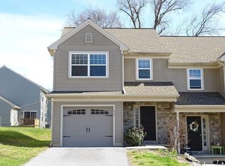 1927 Edington Pl, Lancaster, PA 17603