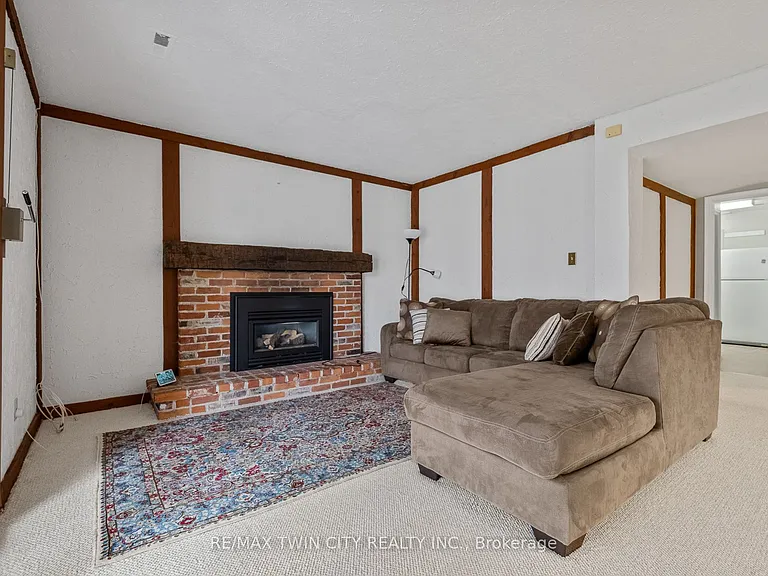 36 Maple Hill Dr — Photo 24