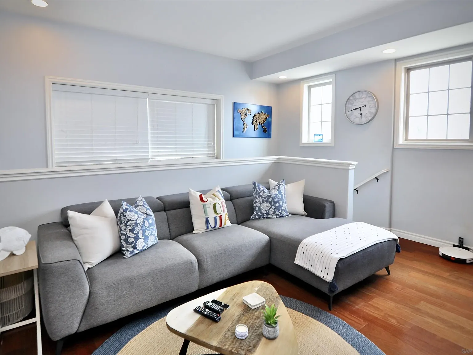 3 bed, 3.0 bath, 1450 sqft, $6,500 — Photo 3