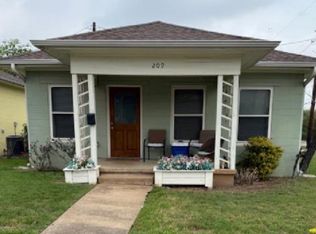 209 E 7th St, Georgetown, TX 78626