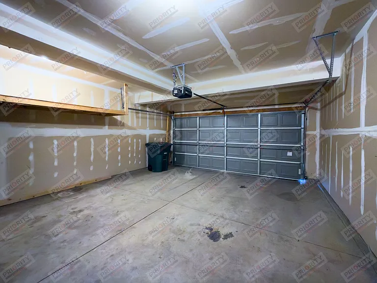 3301 Quacker Ave — Photo 23