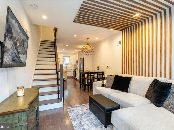 241 W Jefferson St, Philadelphia, PA 19122
