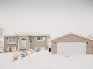 1025 Pheasant Ct, Helena, MT 59602