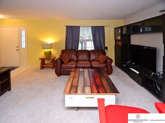 4th image of 2906 Arrowhead Ln