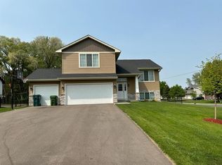 3305 237th Ave NW, Saint Francis, MN 55070