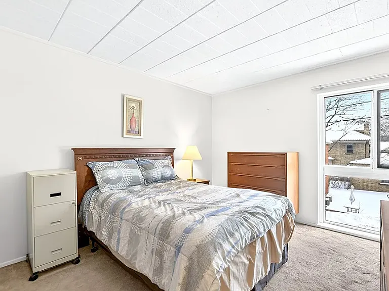420 N Chestnut St #103 — Photo 1