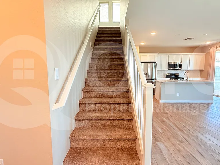 3341 S 180th Ave — Photo 4