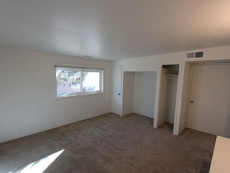 1612 N San Francisco St — Photo 22