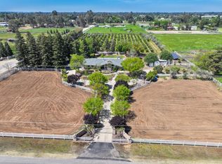 5877 N Indianola Ave, Clovis, CA