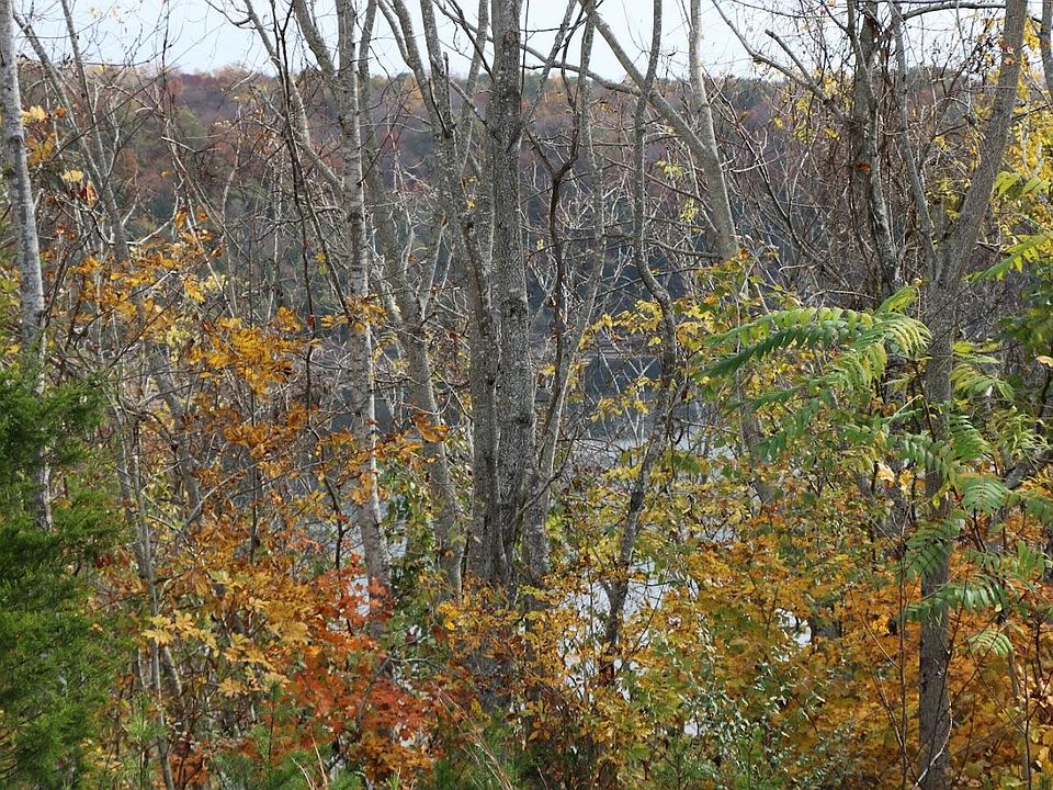 1st image of 12 Twin Creek Est
