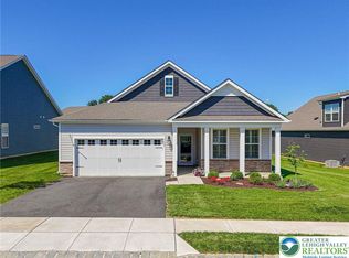 7887 Keystone Dr, Breinigsville, PA 18031