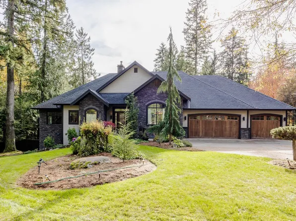 27552 128th Ave, Maple Ridge, BC V2W 1N5