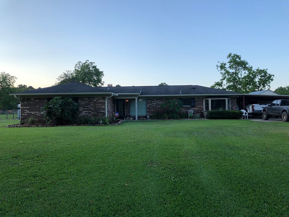 2nd image of 345 Chinese Elm St