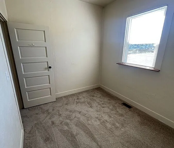 3433 14th Ave W #1 — Photo 15