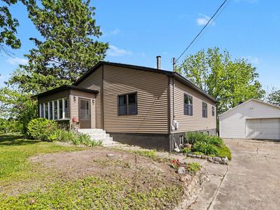 9007 Lake Rd, Berrien Center, MI, 49102