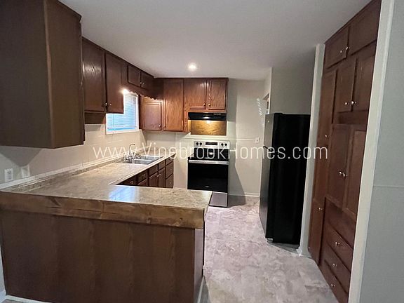 3rd image of 8700 E 114th Ter