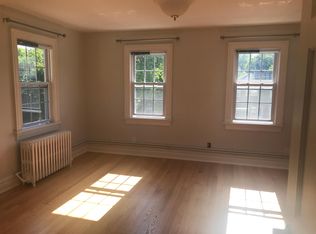 60 Pemberwick Rd APT 4, Greenwich, CT 06831