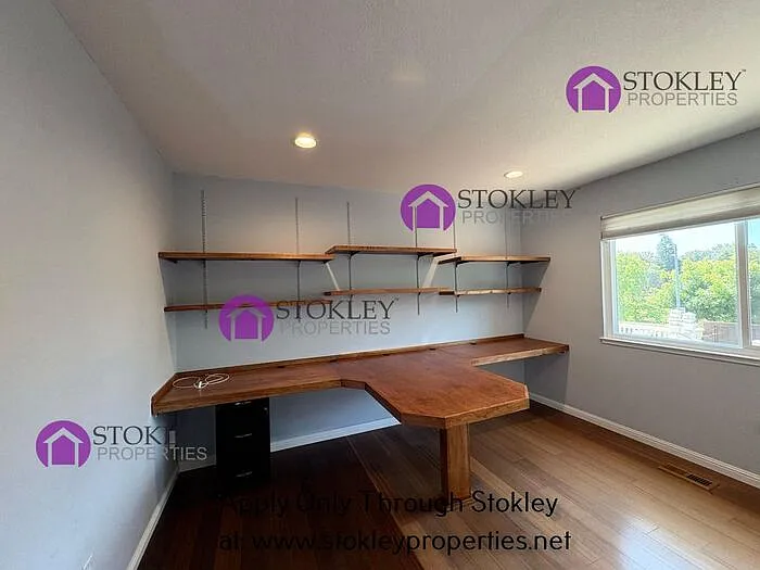 55 Saint Thomas Ln — Photo 38