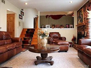 4th image of 2174 Vine Dr
