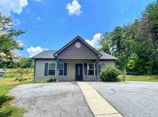 12 Bush St, Inman, SC 29349
