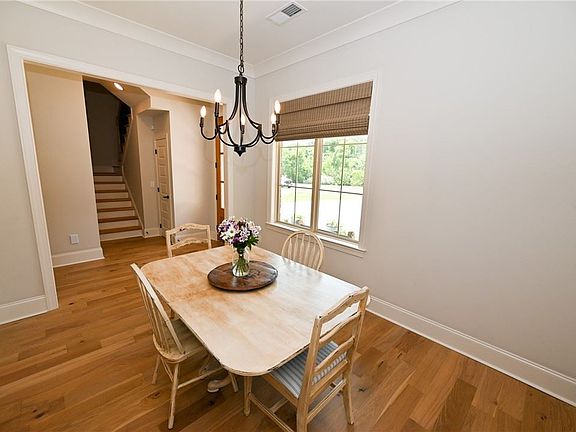 5th image of 2309 Watercrest Dr