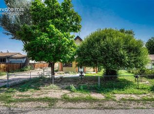 1022 W 4th St, Florence, CO 81226
