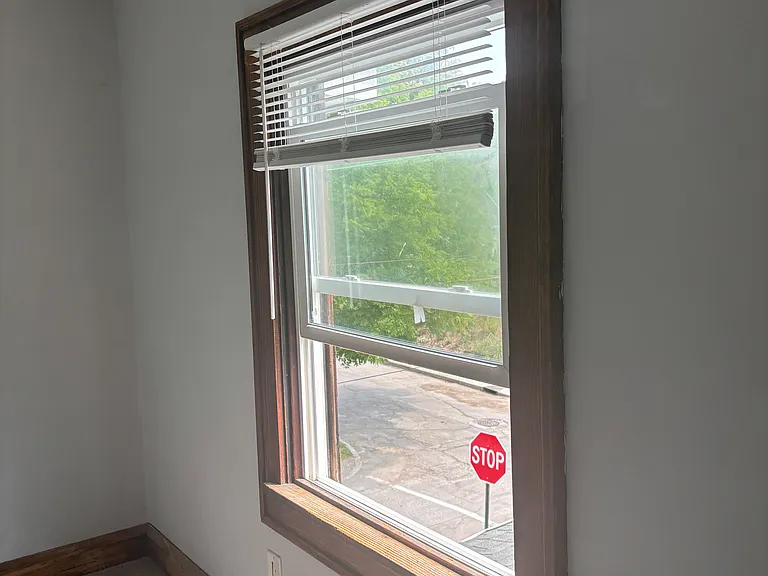 1240 N Temple Ave — Photo 16