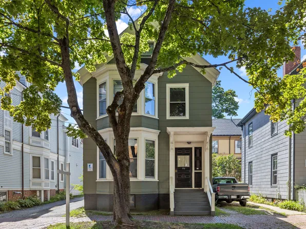 94 Emery Street, Portland, ME 04102