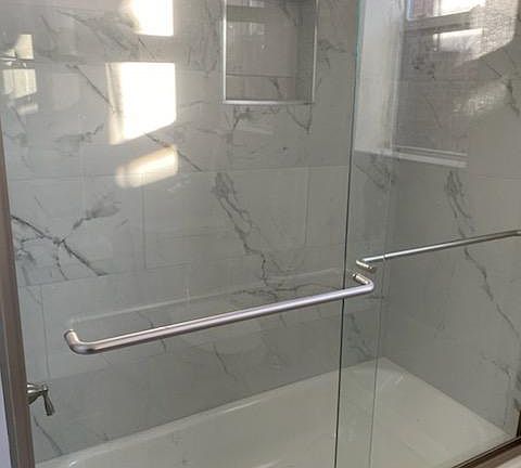 3rd image of 6317 N Mozart St #3