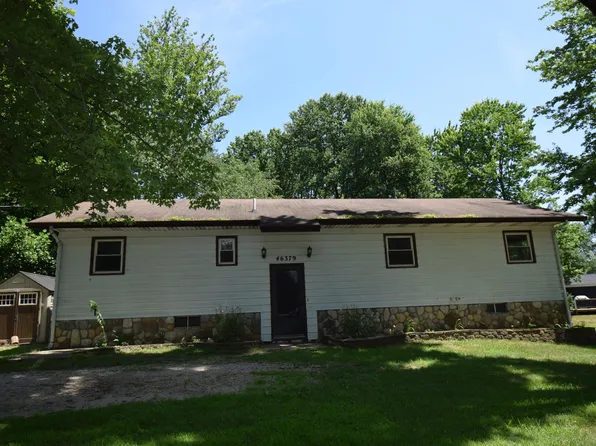 46379 Leedy Point Rd, Bloomingdale, MI 49026