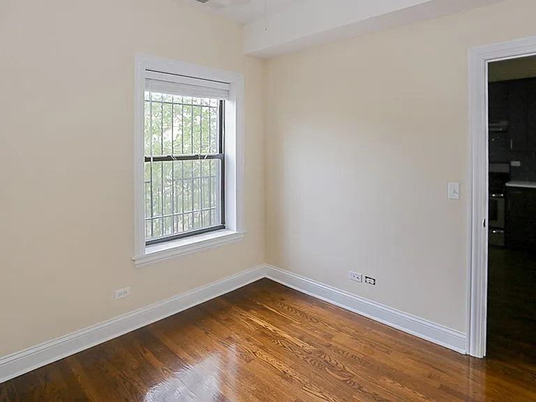 3709 N Wilton Ave #2 — Photo 5
