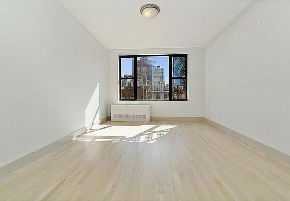 3rd image of 410 W 48th St APT 54