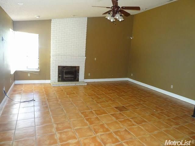 2nd image of 3030 Azevedo Dr