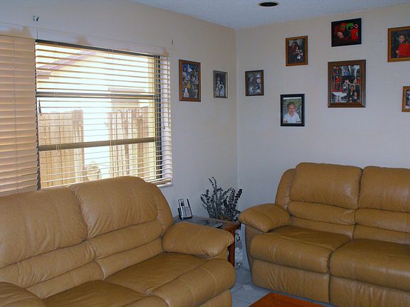 Florida Room to Pool area
