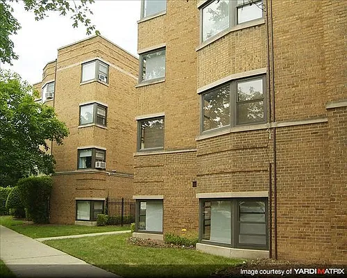 7347-65 N. Sheridan Rd Photo 1