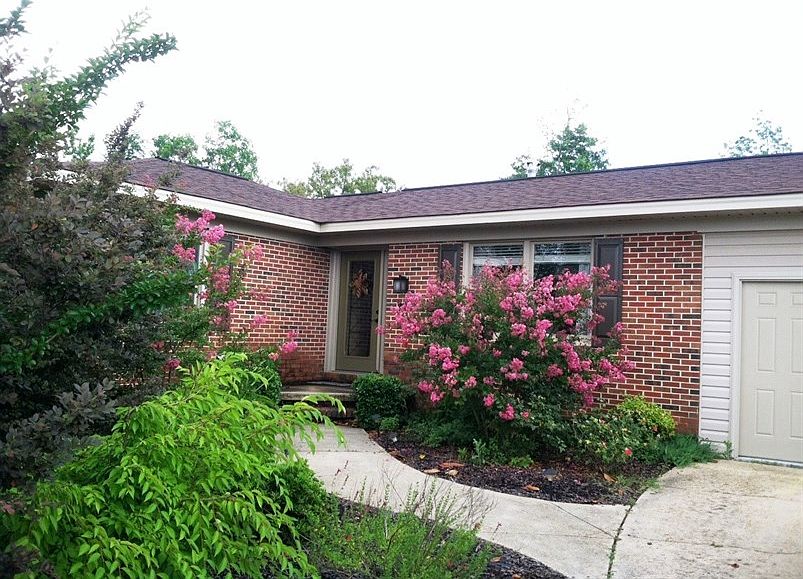 1st image of 247 Cedar Crst