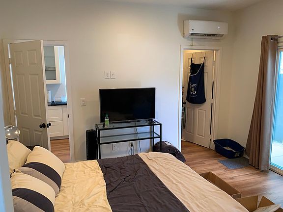 5th image of 4572 Onondaga Ave