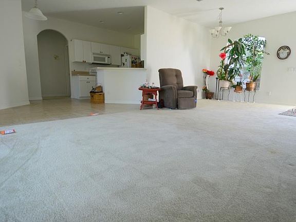 5th image of 2266 Homestead Cir