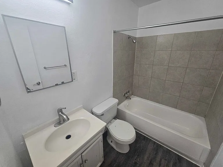 325 S Murray Blvd — Photo 17