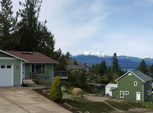 270 E Main St, Union, WA 98592