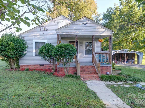 410 Gann St, Lowell, NC 28098